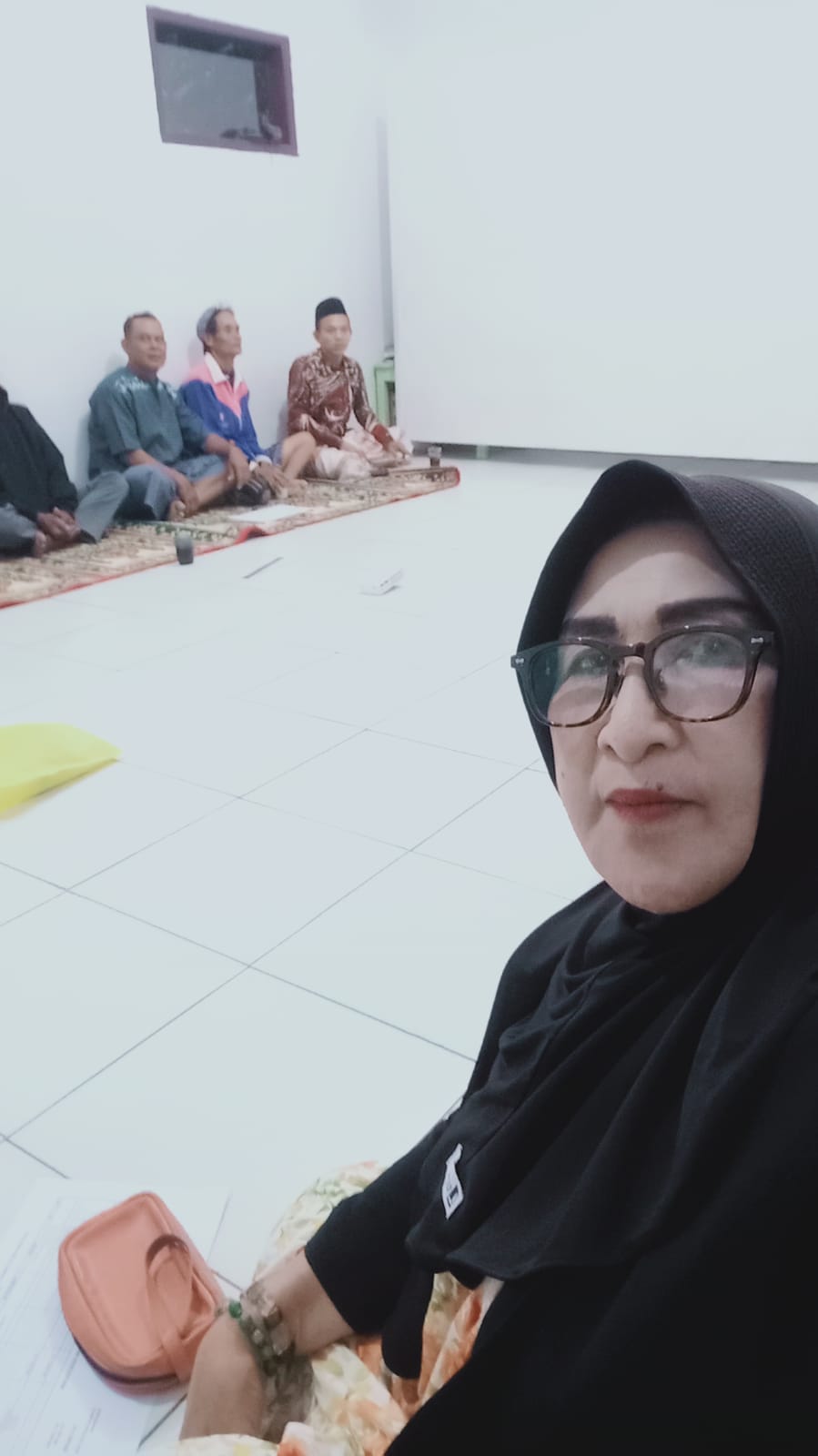 RAPAT RT 08